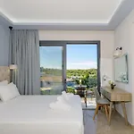 Aparthotel Christina 3*