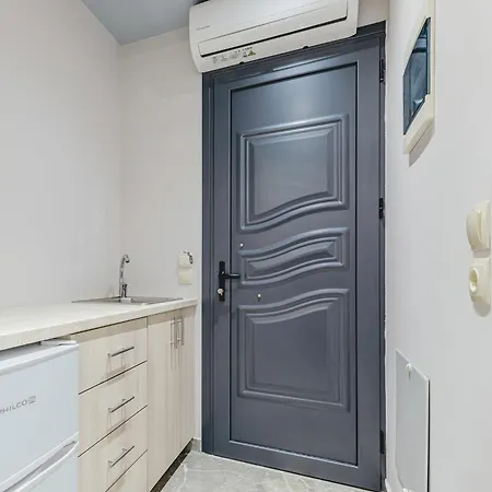 Christina Апарт-отель