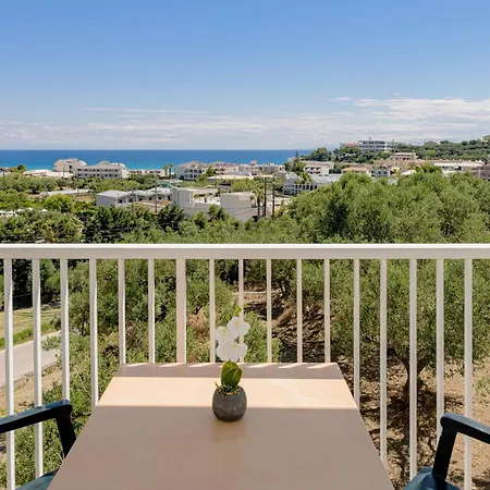 Апарт-отель Christina