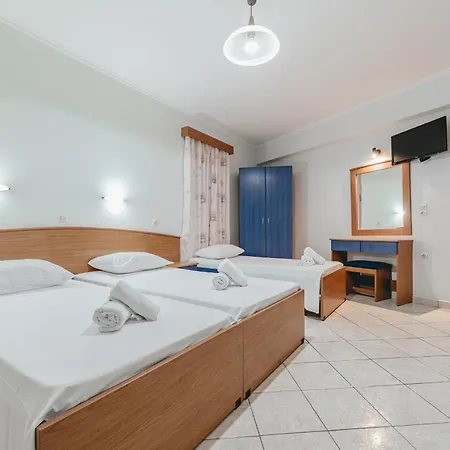 Апарт-отель Christina 4*