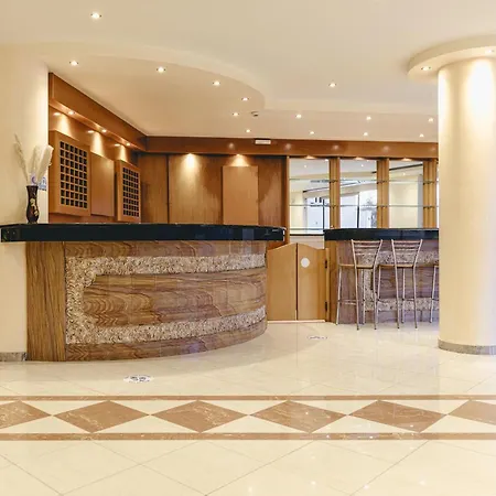 Christina Апарт-отель