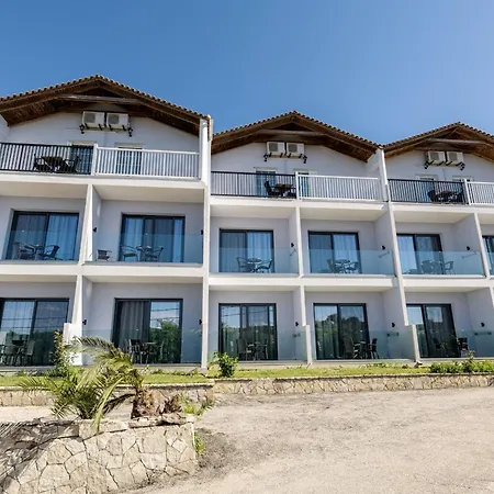 Апарт-отель Christina